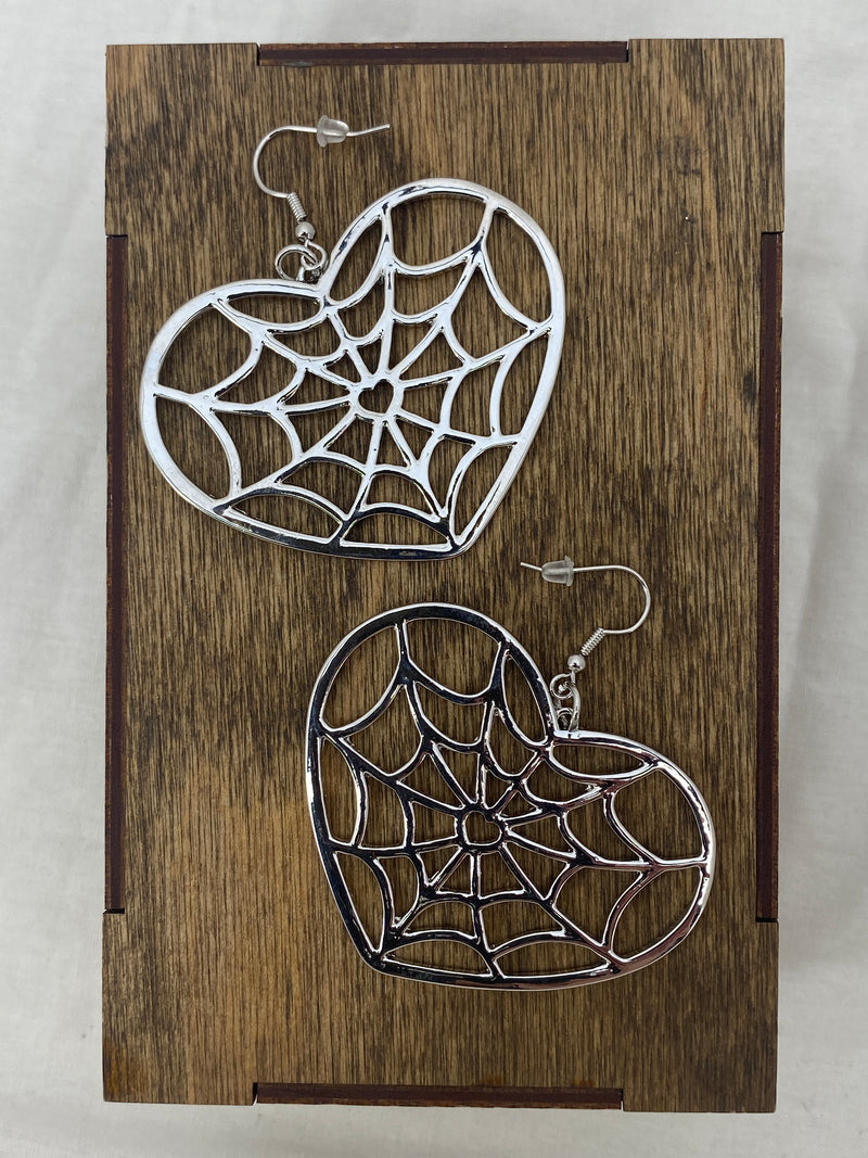 Kreepsville Web Heart Earrings