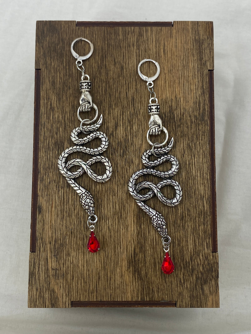 Victorian Glamour Serpent Earrings